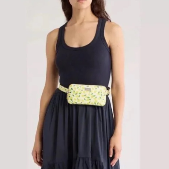 Kate Spade Lemon Print Crossbody Bag NWT - Picture 3 of 3